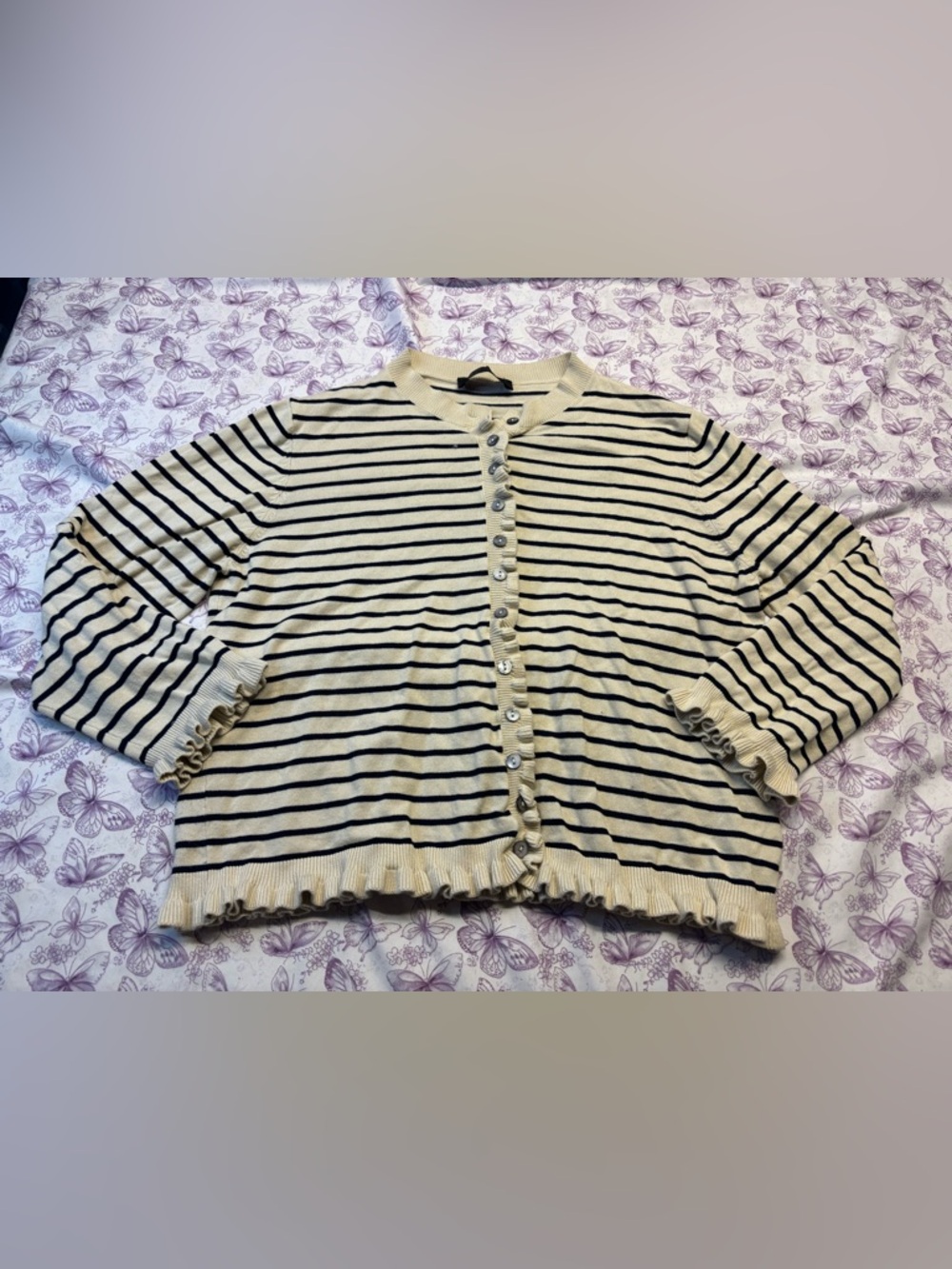 🕸️Zara Striped Ruffle Hem Cardigan